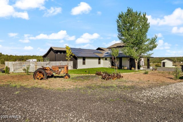 7106 Long Road, Show Low, AZ 85901