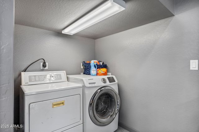 7106 Long Road, Show Low, AZ 85901