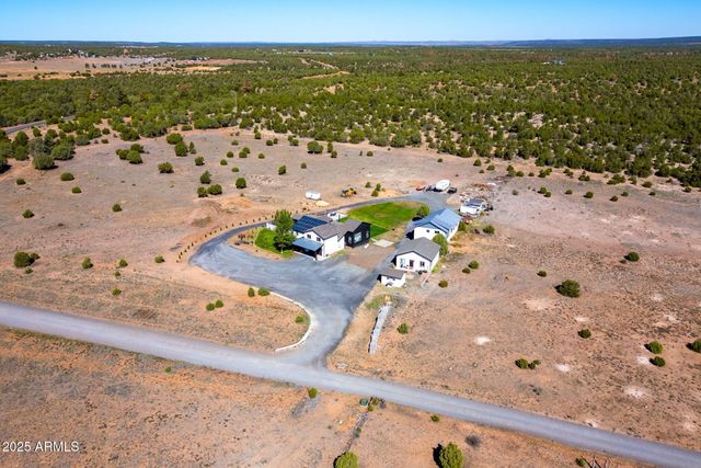 7106 Long Road, Show Low, AZ 85901