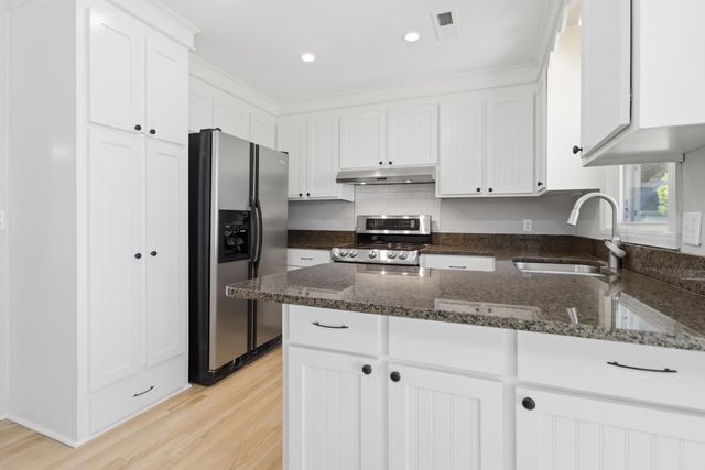920 Ravenswood Drive, Charleston, SC 29412