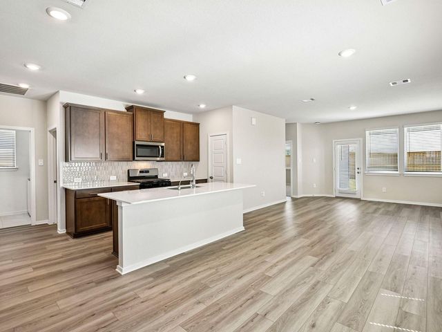31011 Rova Boat Drive, Huffman, TX 77336