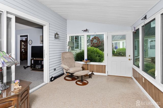 136 Plymouth Lane, Monroe, NJ 08831