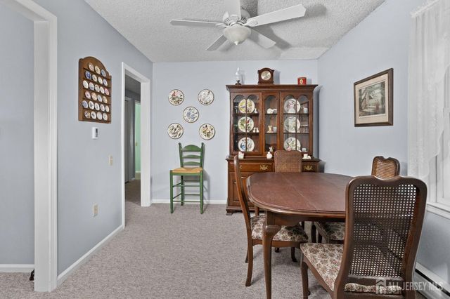 136 Plymouth Lane, Monroe, NJ 08831