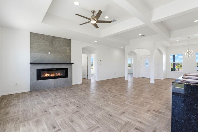 201 El Rey DR, Kyle, TX 78640