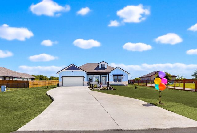 201 El Rey DR, Kyle, TX 78640