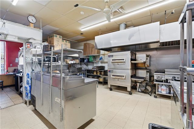 620 Killingly Street, Johnston, RI 02919