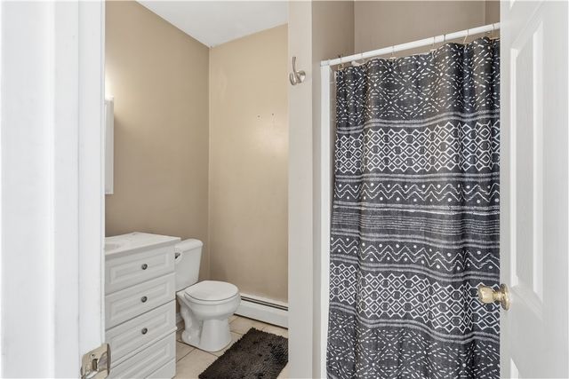 620 Killingly Street, Johnston, RI 02919
