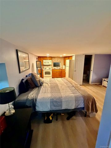 67 Rosewood Road, Kings Park, NY 11754