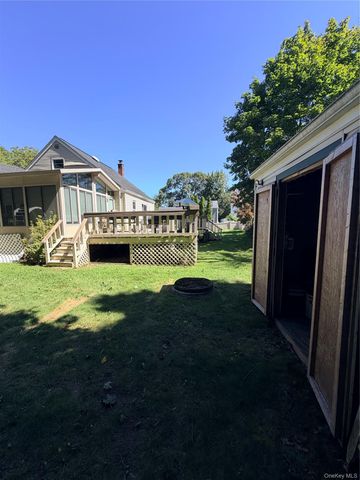 67 Rosewood Road, Kings Park, NY 11754