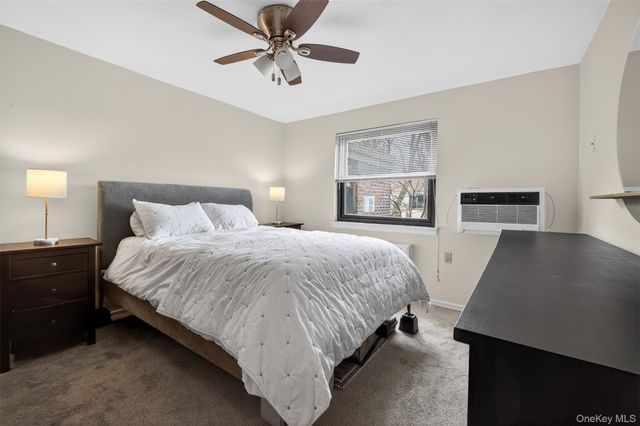 13 W Mill Drive 4A, Great Neck, NY 11021