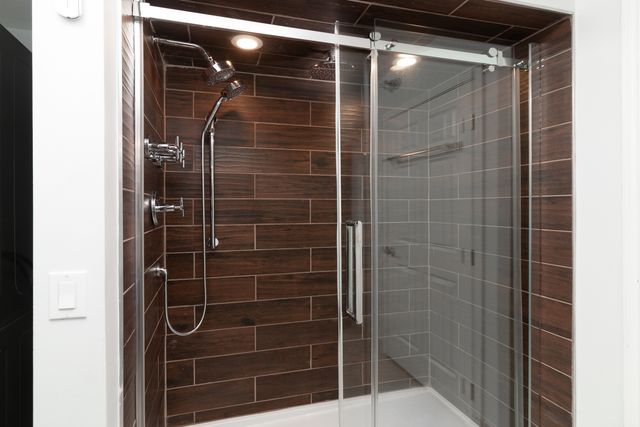 7071 W Touhy Avenue 307, Niles, IL 60714