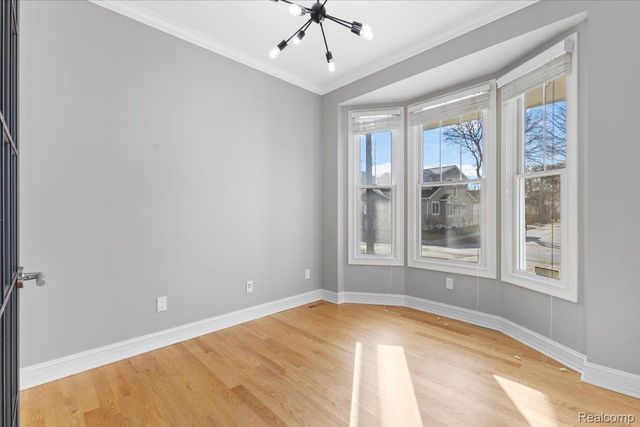 1109 Bennaville Avenue, Birmingham, MI 48009