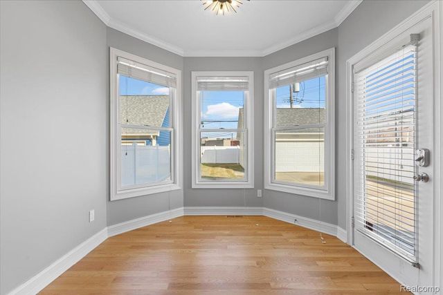 1109 Bennaville Avenue, Birmingham, MI 48009