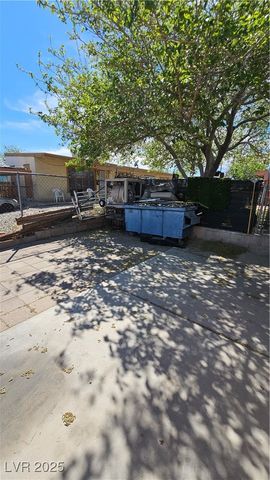 2120 Glider Street, North Las Vegas, NV 89030