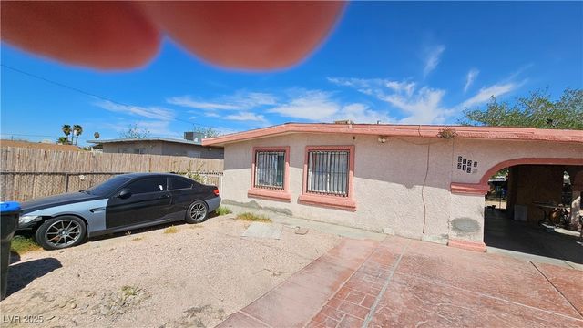 2120 Glider Street, North Las Vegas, NV 89030