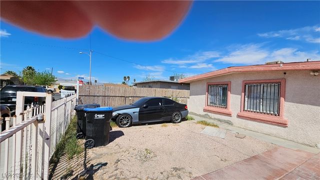 2120 Glider Street, North Las Vegas, NV 89030