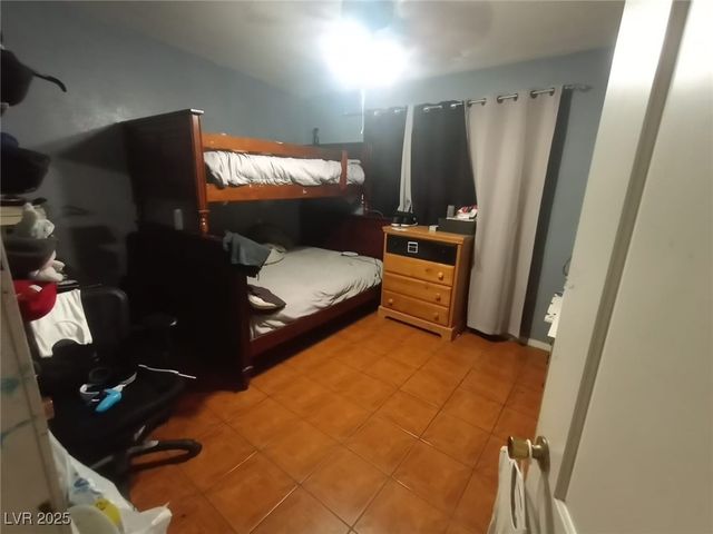 2120 Glider Street, North Las Vegas, NV 89030