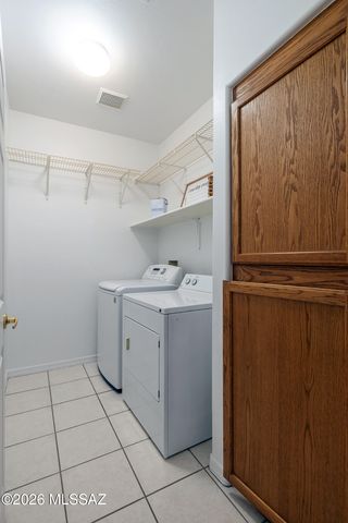 2909 S Full Moon Drive, Tucson, AZ 85713