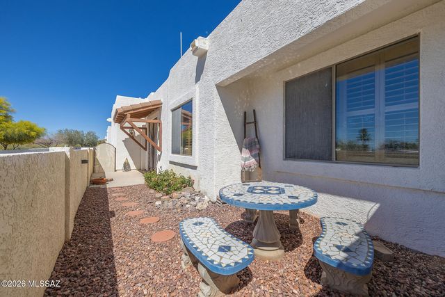 2909 S Full Moon Drive, Tucson, AZ 85713