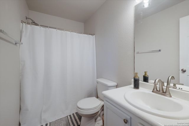 2827 Worbler Pass, San Antonio, TX 78245