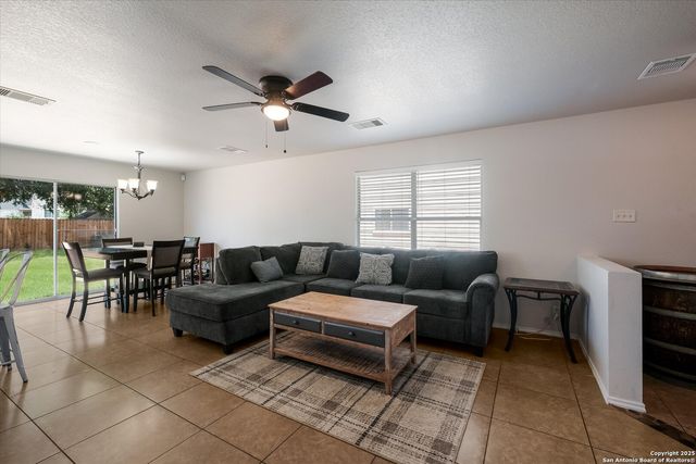 2827 Worbler Pass, San Antonio, TX 78245