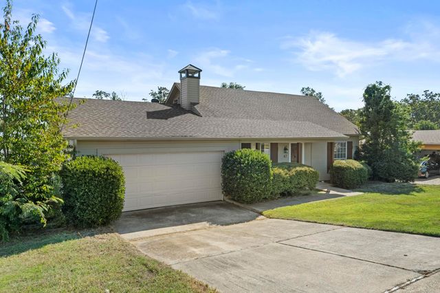 47 Perin Rd, North Little Rock, AR 72118