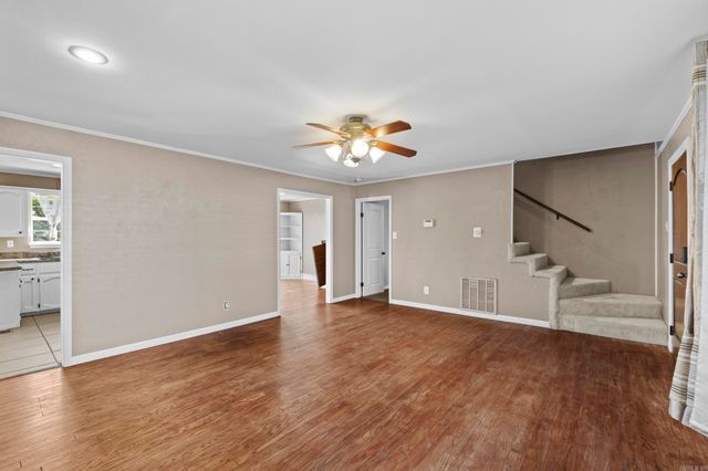 47 Perin Rd, North Little Rock, AR 72118