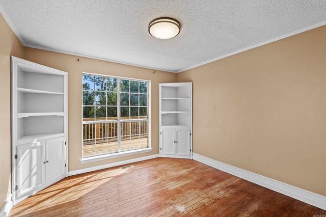 47 Perin Rd, North Little Rock, AR 72118