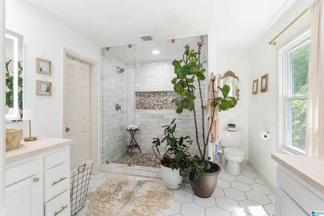 206 KAY AVENUE, Trussville, AL 35173
