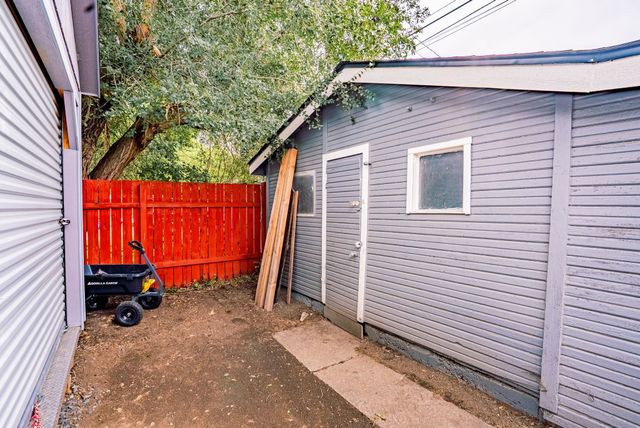 614 E Gordon Ave, Spokane, WA 99207