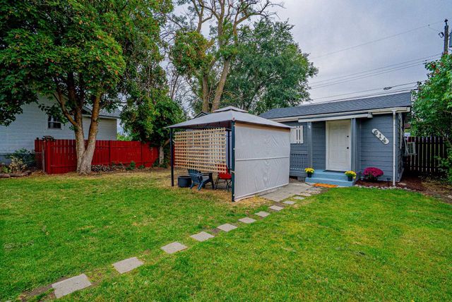 614 E Gordon Ave, Spokane, WA 99207