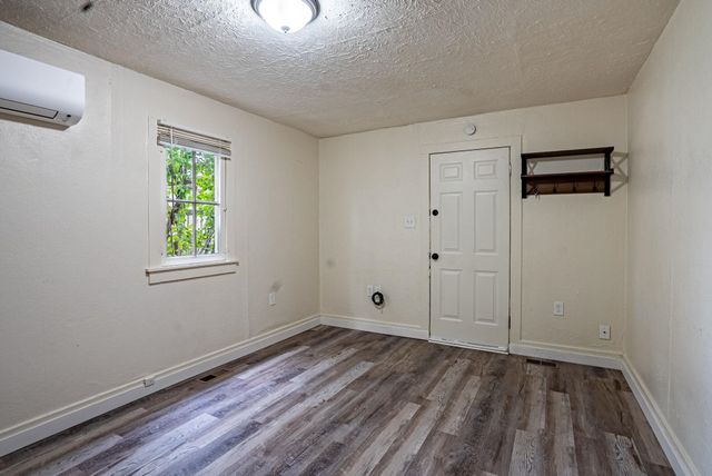 614 E Gordon Ave, Spokane, WA 99207