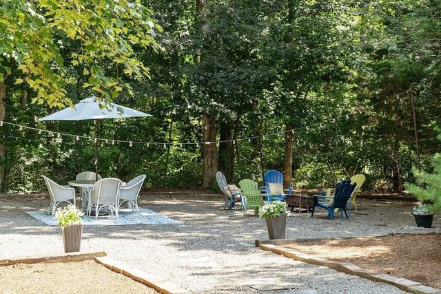 5 Ian Keats Dr, Mansfield, MA 02048