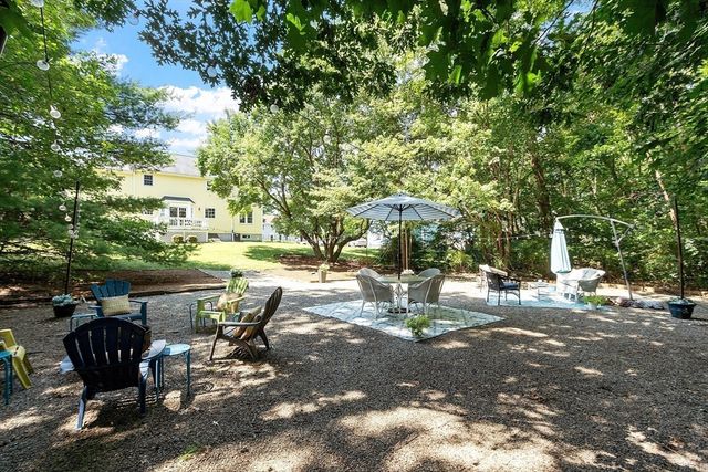 5 Ian Keats Dr, Mansfield, MA 02048