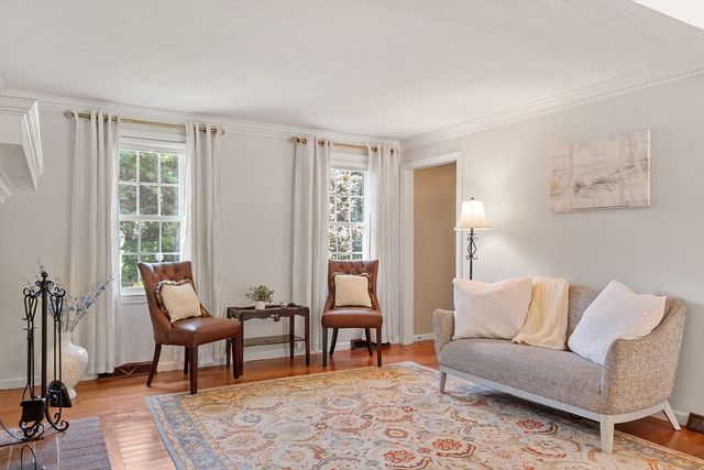 5 Ian Keats Dr, Mansfield, MA 02048