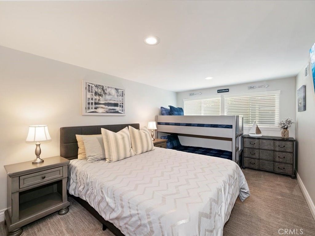 Image 12 of property listing at 27550 North Bay Road, Lake Arrowhead, CA 92352