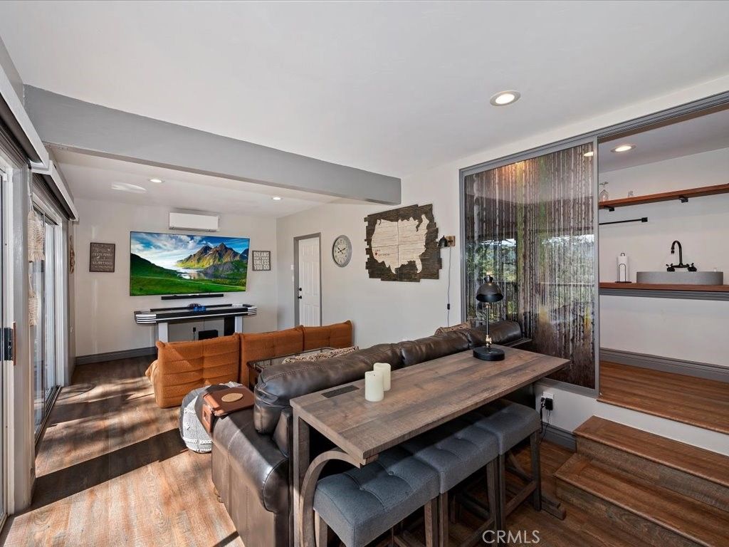 Image 15 of property listing at 27550 North Bay Road, Lake Arrowhead, CA 92352