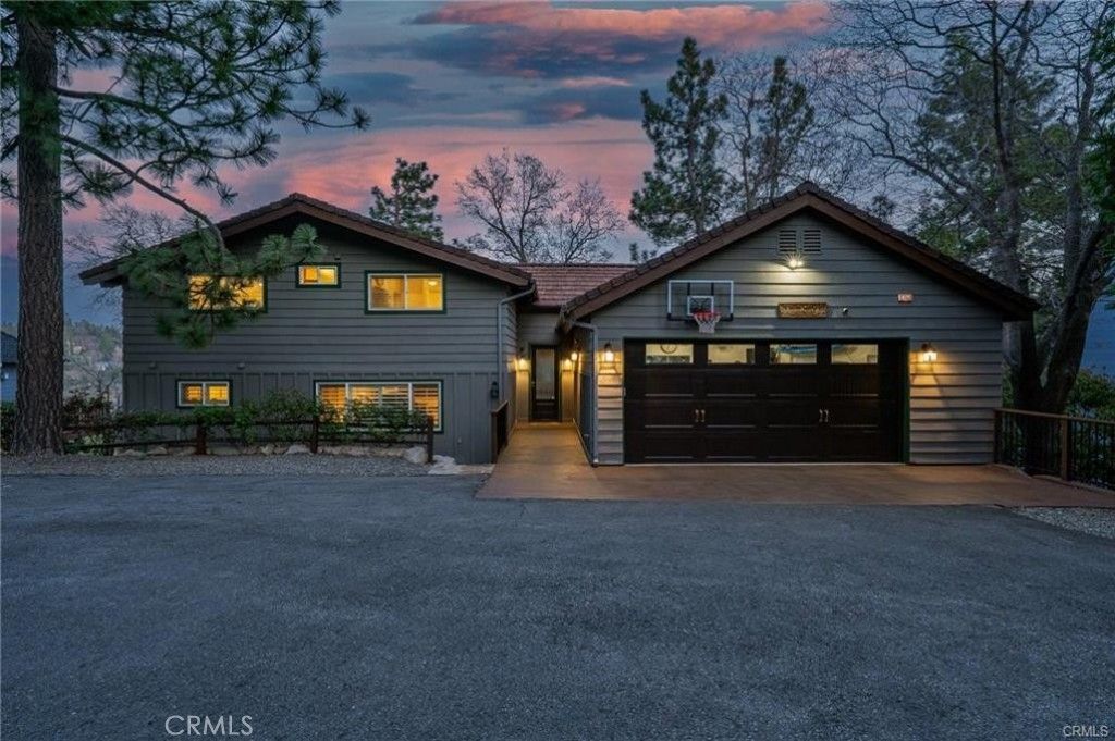 Image 20 of property listing at 27550 North Bay Road, Lake Arrowhead, CA 92352
