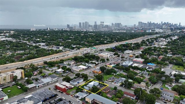 729 NW 55th Terrace, Miami, FL 33127