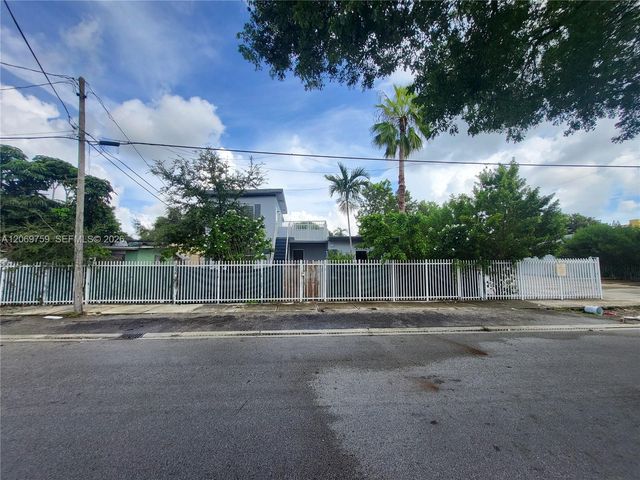 729 NW 55th Terrace, Miami, FL 33127