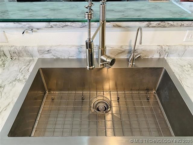 3527 E Berkeley Street, Broken Arrow, OK 74014