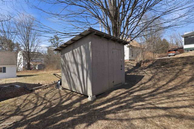 7 West Street, Tilton, NH 03276