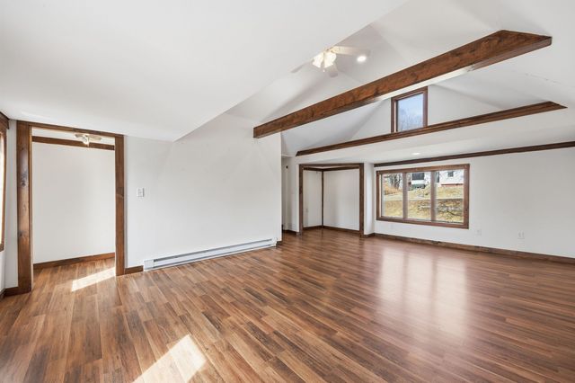 7 West Street, Tilton, NH 03276