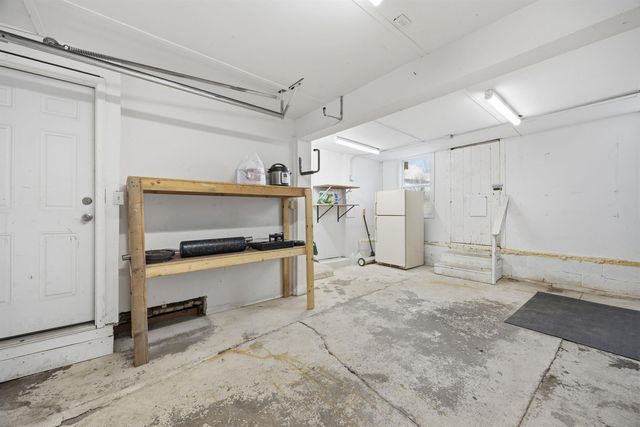 7 West Street, Tilton, NH 03276