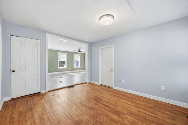 7 West Street, Tilton, NH 03276