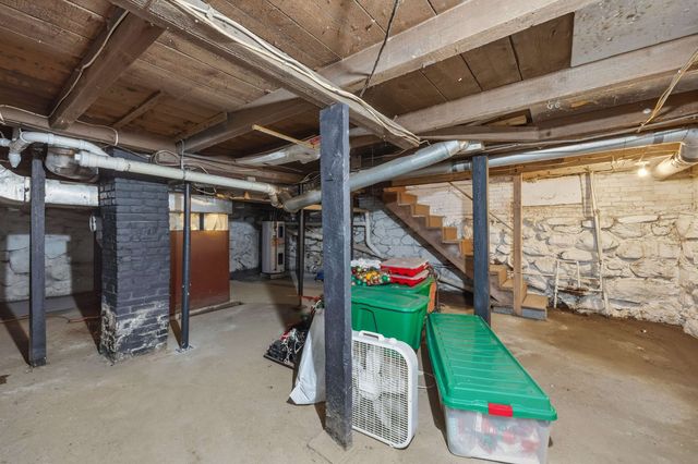 7 West Street, Tilton, NH 03276