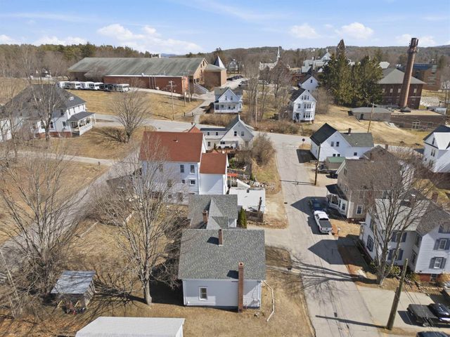 7 West Street, Tilton, NH 03276