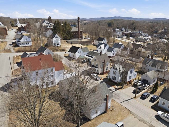 7 West Street, Tilton, NH 03276