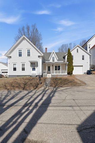 7 West Street, Tilton, NH 03276