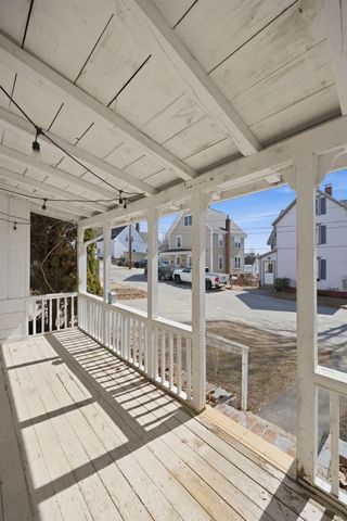 7 West Street, Tilton, NH 03276